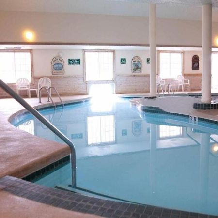 Baymont By Wyndham Mequon Milwaukee Area Otel Dış mekan fotoğraf