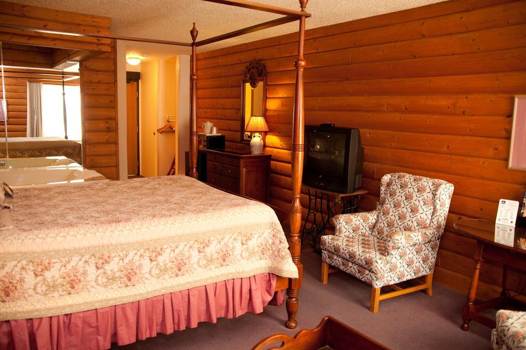 Baymont By Wyndham Mequon Milwaukee Area Otel Oda fotoğraf